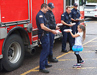  RCE second graders share pies they made for first responders